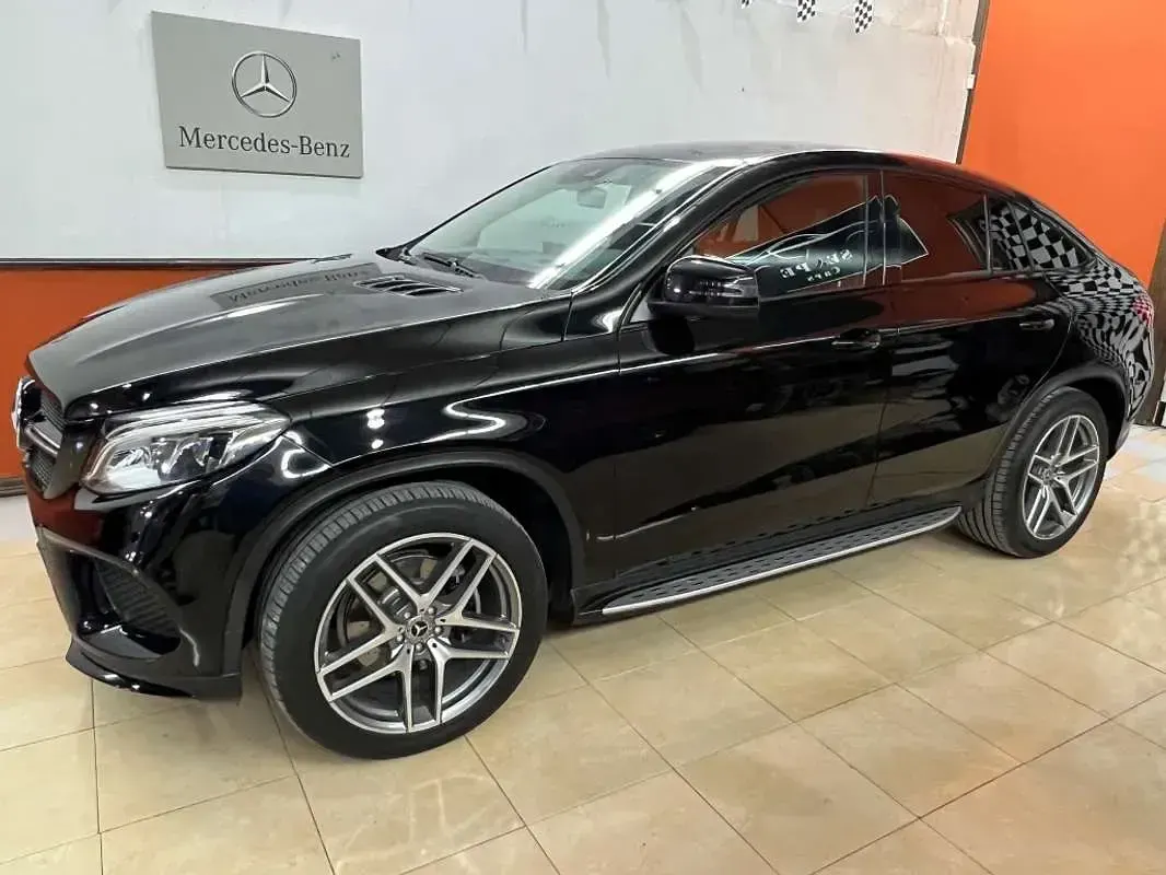 Usado Mercedes GLC350 258 CV (189 kW) 2016 Negro Coupe