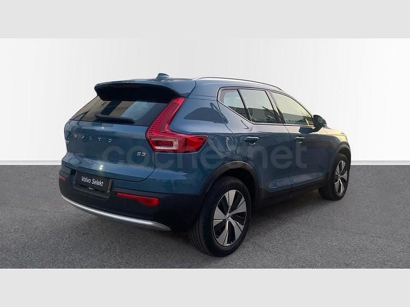Usado Volvo XC40 Core 163 CV (119 kW) 2024 Azul SUV