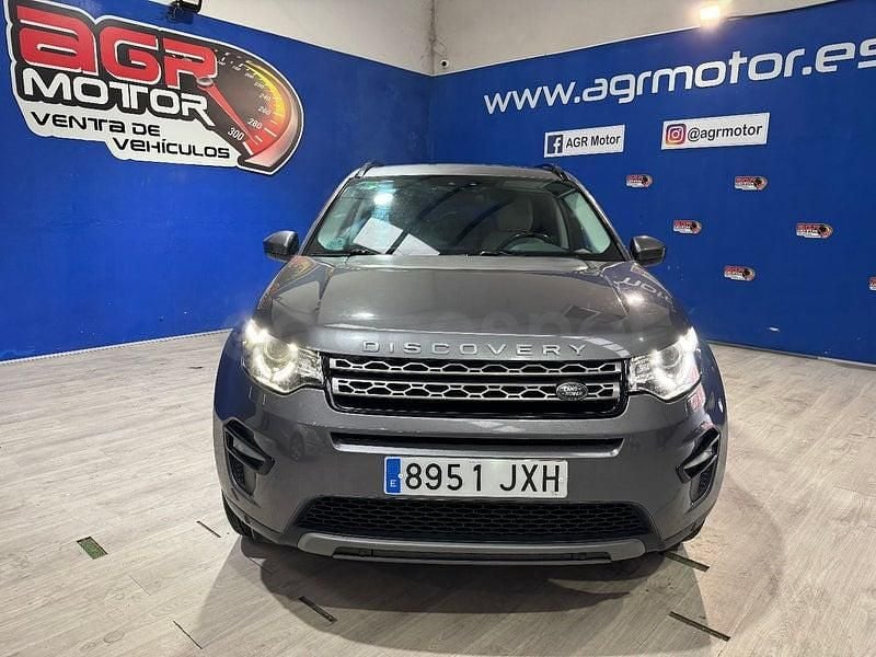 Usado Land Rover Discovery Sport HSE 180 CV (132 kW) 2017 Gris / plata SUV