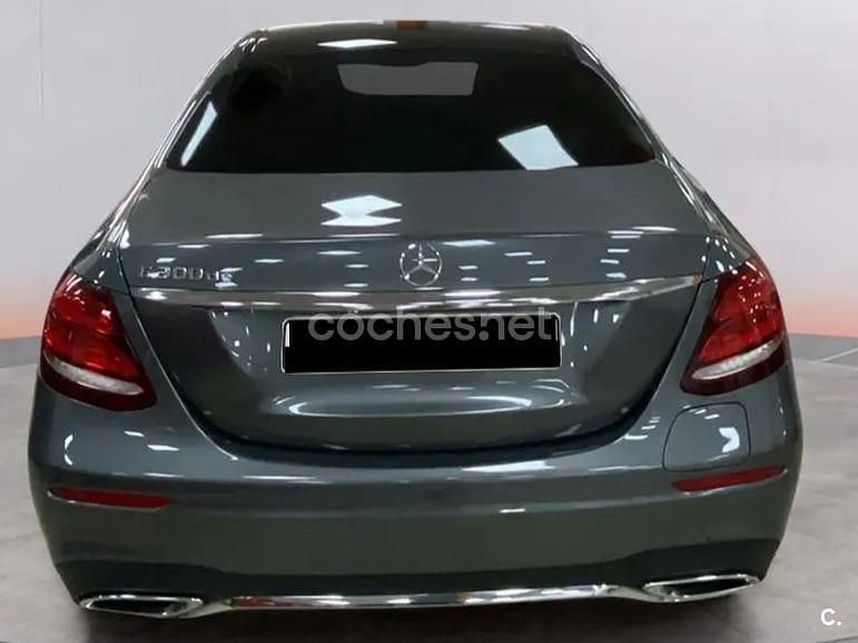 Gris / plata Usado 2019 Mercedes E300 Berlina | 35.000 € (Super precio) - Imagen 1/4
