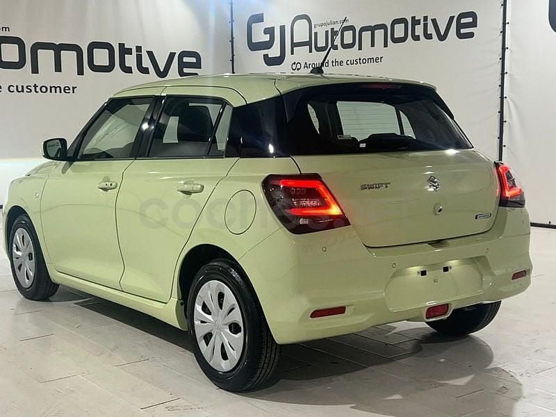 Nuevo Suzuki Swift 83 CV (61 kW) 2025 Amarillo Utilitario