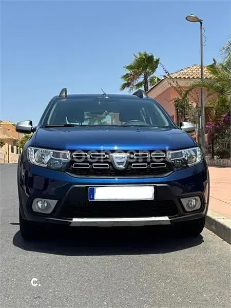 Usado Dacia Sandero Comfort 90 CV (66 kW) 2019 Azul Berlina