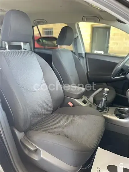 Usado Toyota RAV4 Advance 150 CV (110 kW) 2011 Negro SUV