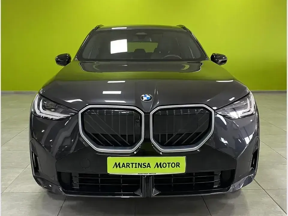 Usado BMW X3 M Sport 197 CV (144 kW) 2025 Gris SUV