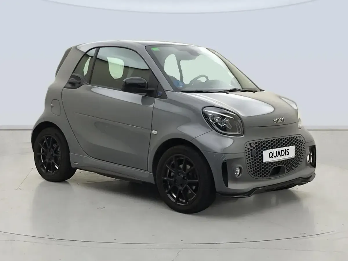 Usado Smart ForTwo Electric Drive 60 kW (82 CV) 2022 Gris Coupe