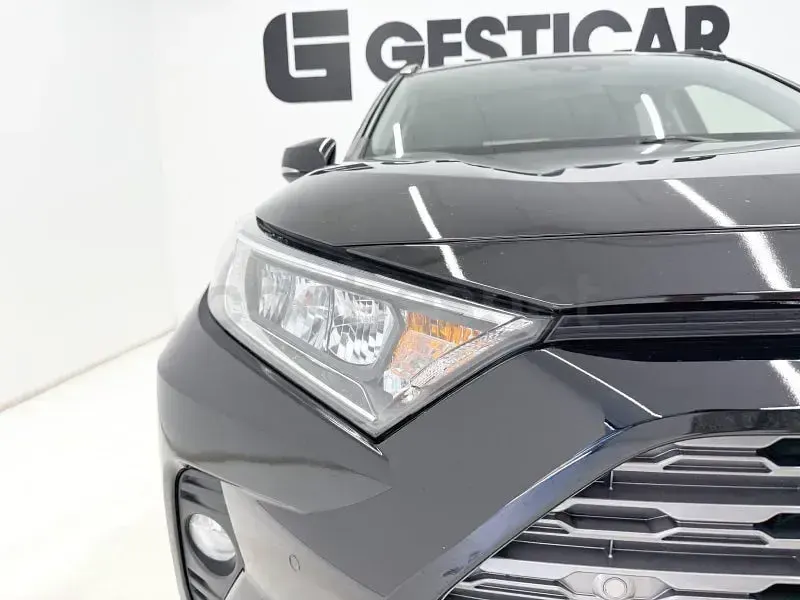Usado Toyota RAV4 Hybrid Advance 218 CV (160 kW) 2019 Negro SUV