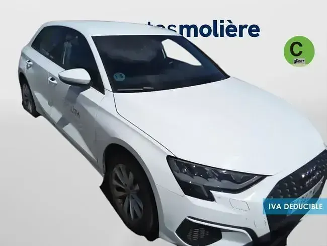 Usado Audi A3 116 CV (85 kW) 2024 Blanco Berlina