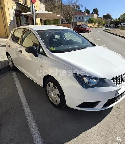 Usado Seat Ibiza Copa 75 CV (55 kW) 2013 Blanco Berlina