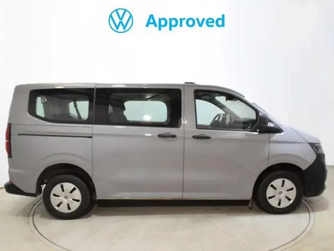 Käytetty VW Caravelle 110 HP (80 kW) 2025 Harmaa Van