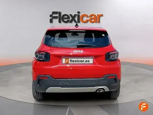 Usado Jeep Avenger Altitude 100 CV (73 kW) 2023 Rojo SUV