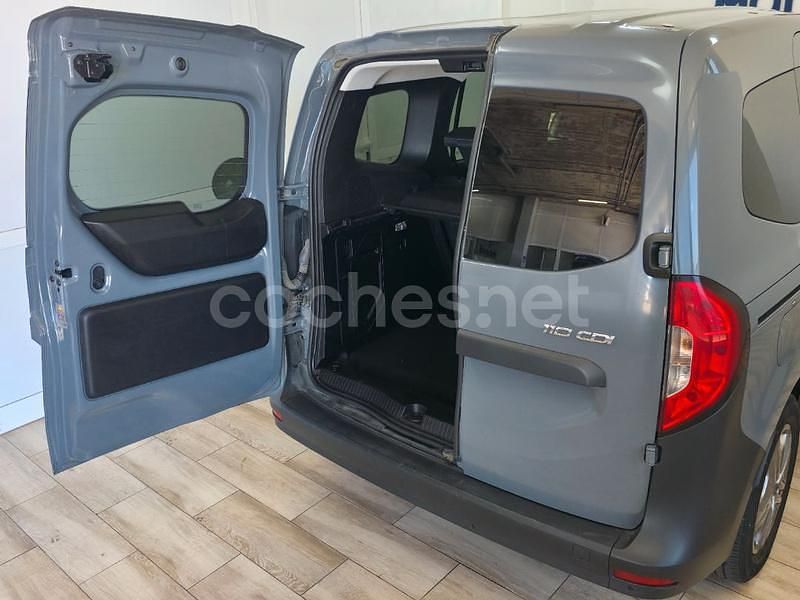 Usado Mercedes Citan 110 95 CV (69 kW) 2022 Gris / plata Familiar