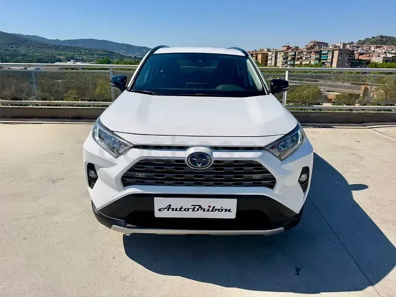 Usado Toyota RAV4 Hybrid Advance 222 CV (163 kW) 2021 Blanco SUV