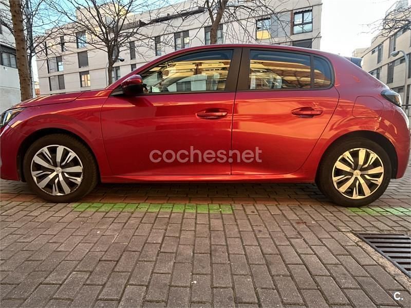 Usado Peugeot 208 GT-line 100 CV (73 kW) 2020 Rojo Utilitario