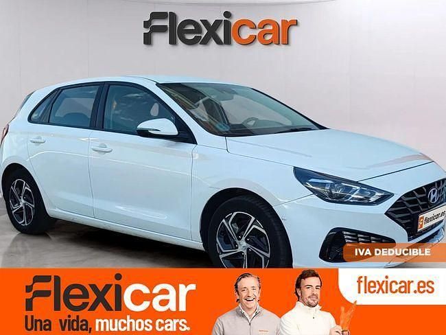 Blanco Usado 2021 Hyundai i30 Utilitario | 15.990 € (Precio justo) - Imagen 1/4