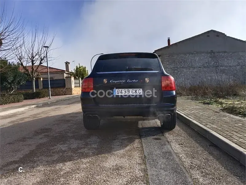 Usado Porsche Cayenne Turbo 450 CV (330 kW) 2003 Negro SUV