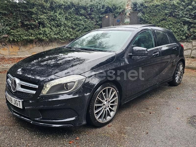 Negro Usado 2015 Mercedes A180 AMG line Berlina | 13.400 € (Precio justo) - Imagen 1/4