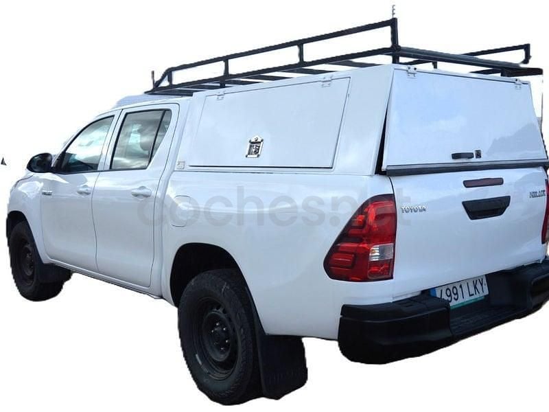 Usado Toyota HiLux 150 CV (110 kW) 2021 Blanco Pickup/Camioneta