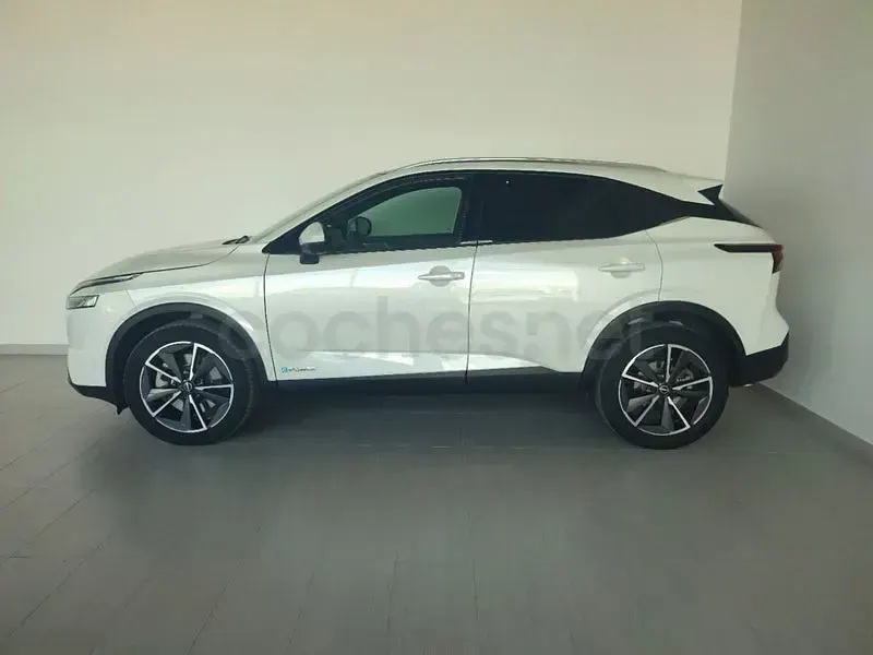 Usado Nissan Qashqai Tekna 190 CV (139 kW) 2024 Blanco SUV
