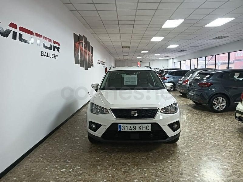 Usado Seat Arona Ecomotive 95 CV (69 kW) 2018 Blanco SUV