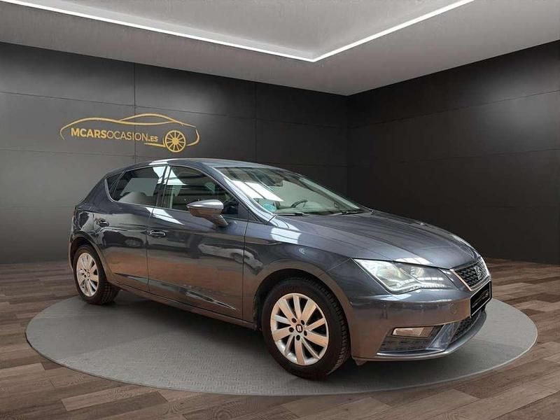 Usado Seat Leon ST Reference 116 HP (85 kW) 2019 Cinzento Carrinha