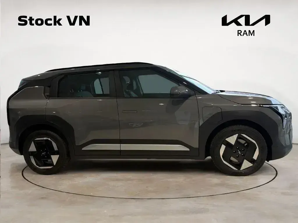 Nuevo Kia EV3 Air 150 kW (204 CV) 2026 Shale grey SUV