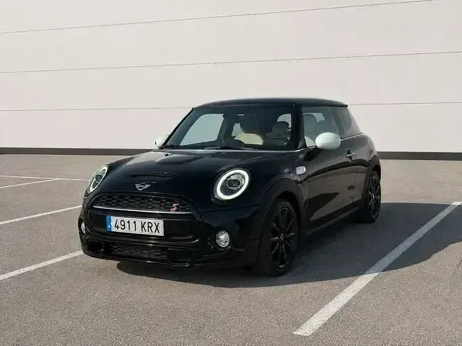 Usado Mini Cooper S 192 CV (141 kW) 2018 Negro Utilitario