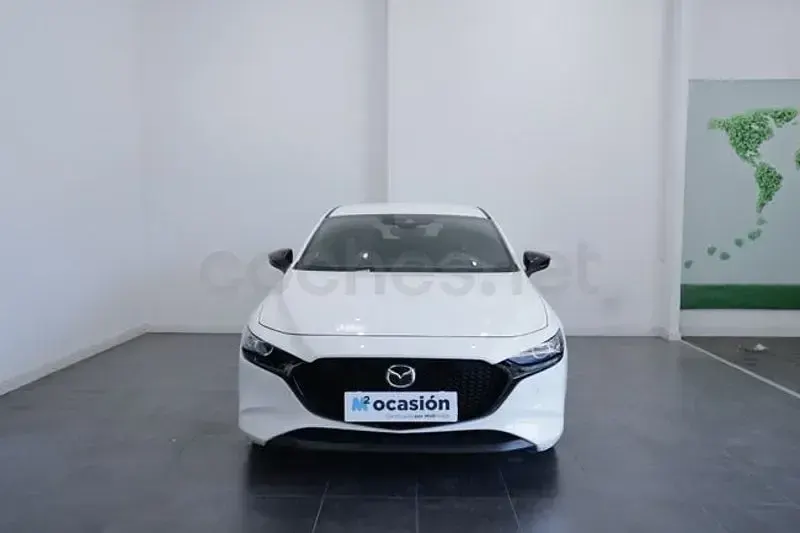 Usado Mazda 3 Homura-Line 122 CV (89 kW) 2023 Blanco Berlina