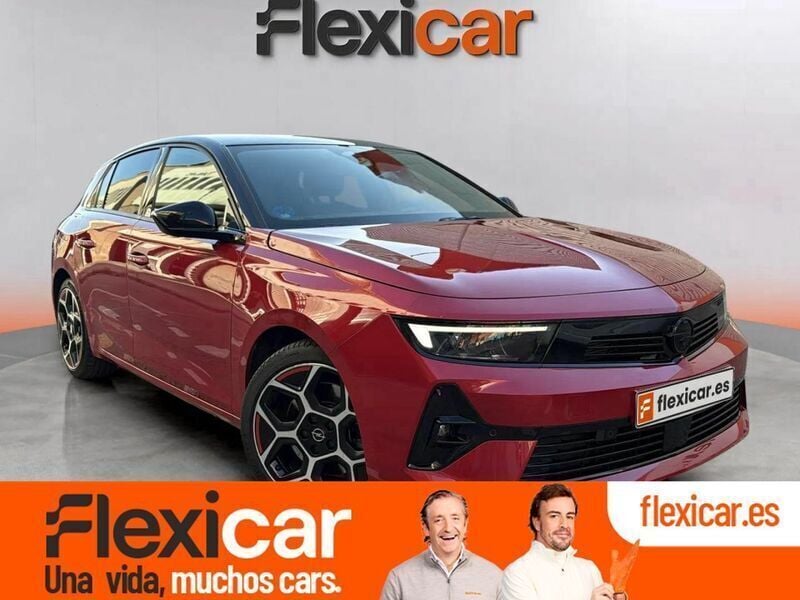 Rojo Usado 2022 Opel Astra GS Line Utilitario | 22.490 € (Precio justo) - Imagen 1/4