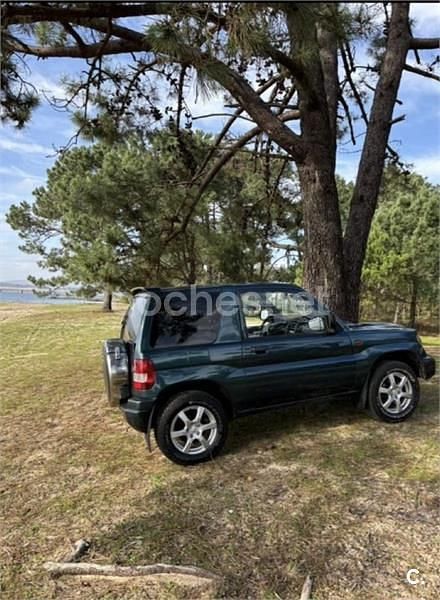 Usado Mitsubishi Montero 114 CV (83 kW) 2004 Verde SUV