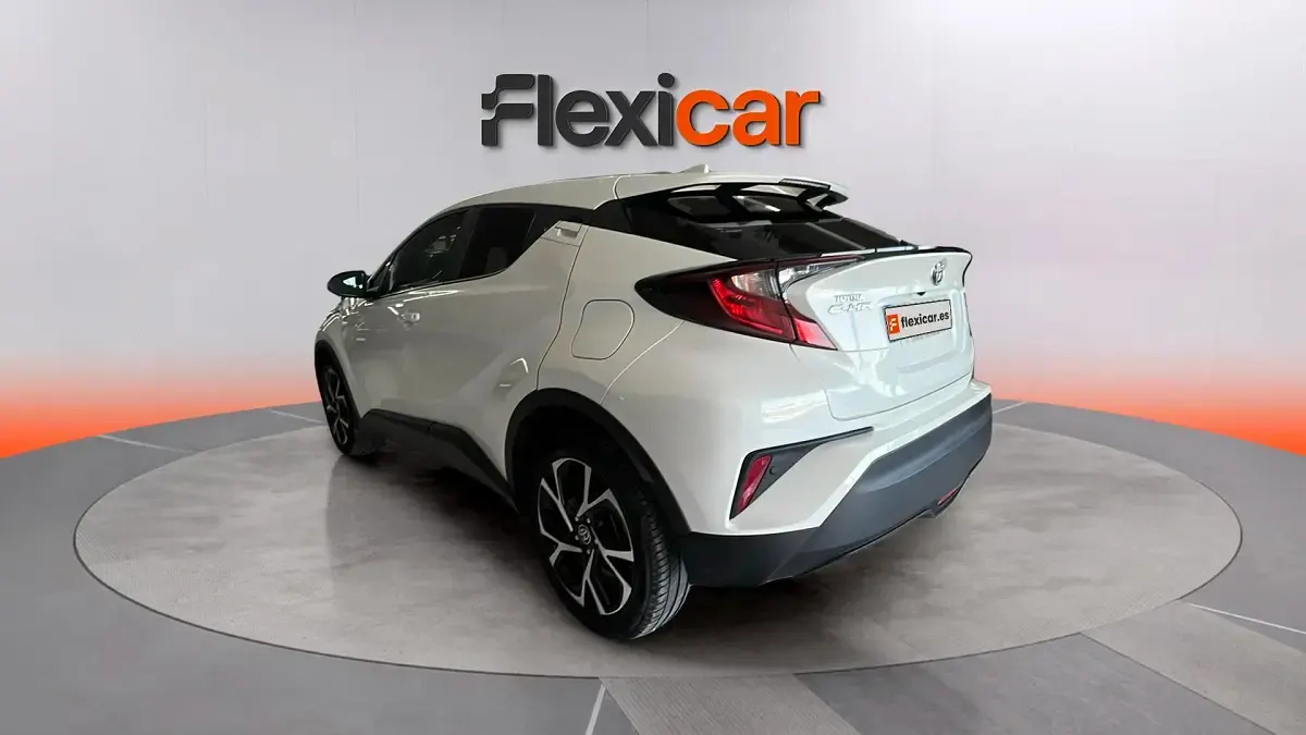 Usado Toyota C-HR Advance 122 CV (89 kW) 2021 Blanco SUV