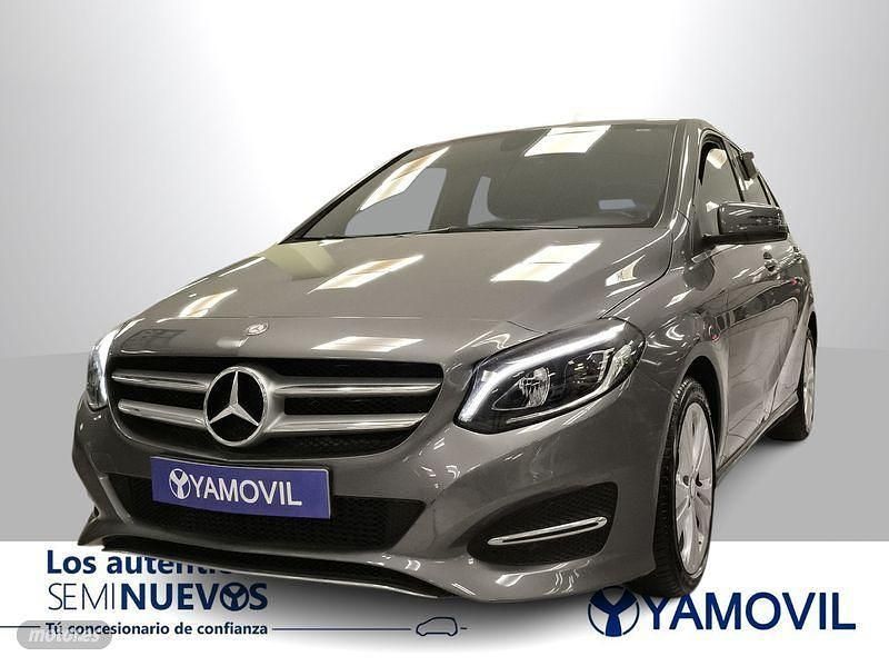 Gris / plata Usado 2015 Mercedes B180 Monovolumen | 15.950 € (Buen precio) - Imagen 1/4