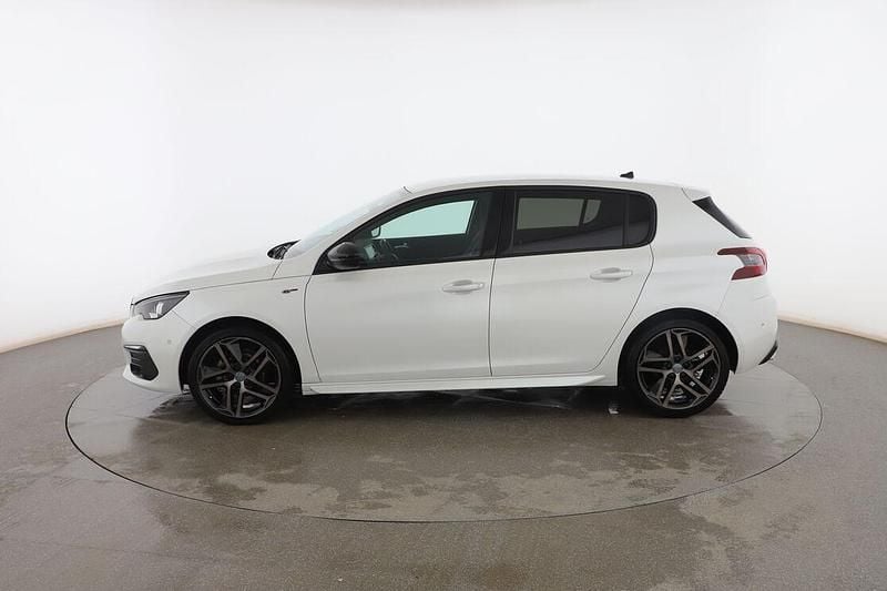 Usado Peugeot 308 GT 131 CV (96 kW) 2021 Blanco Berlina
