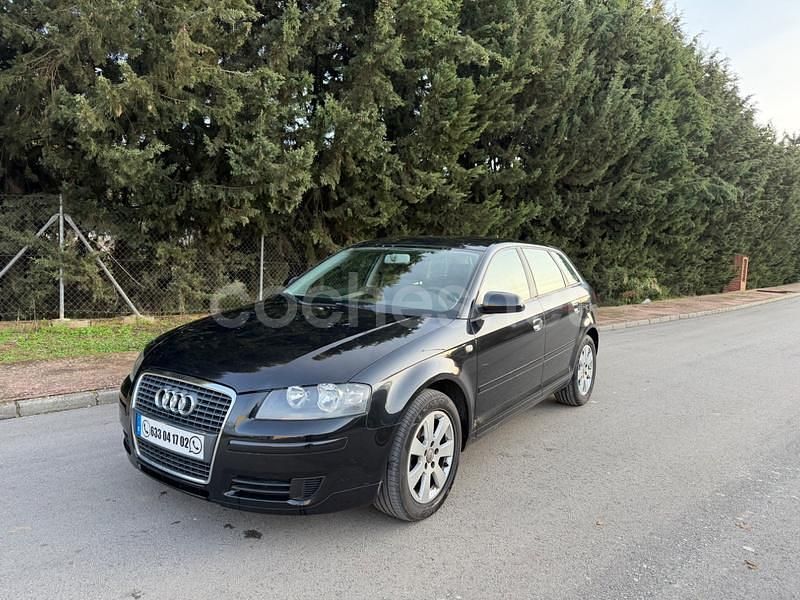 Usado Audi A3 Ambition 140 CV (102 kW) 2006 Negro Berlina
