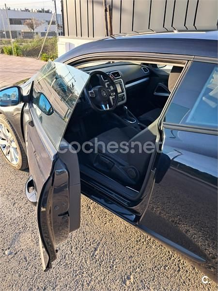 Usado VW Scirocco 140 CV (102 kW) 2010 Negro Coupe