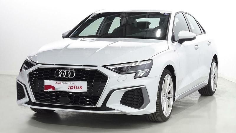 Usado Audi A3 S-Line 150 CV (110 kW) 2023 Blanco Berlina