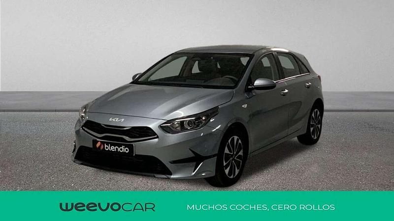 Usado Kia Ceed 101 CV (74 kW) 2024 Gris Utilitario
