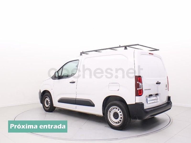 Usado Citroën Berlingo 102 CV (75 kW) 2024 Blanco Monovolumen