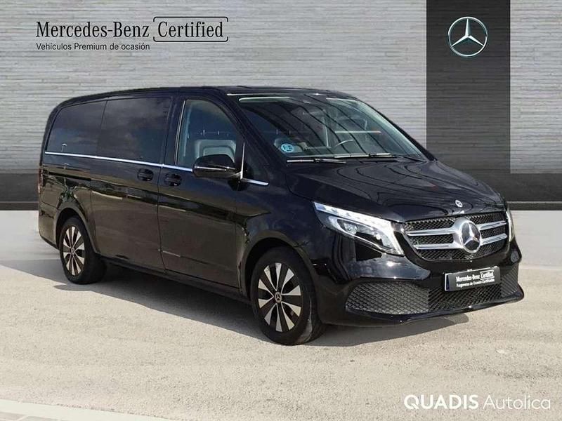 Usado Mercedes V220 Avantgarde 163 CV (119 kW) 2022 Negro Monovolumen
