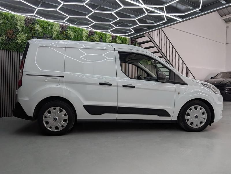 Usado Ford Transit Connect Trend 100 CV (73 kW) 2019 Blanco Monovolumen