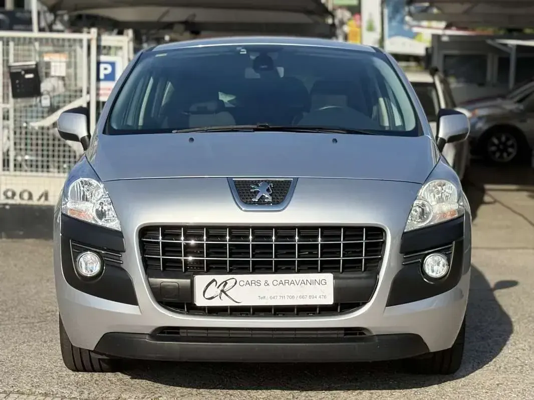 Usado Peugeot 3008 Allure 111 CV (81 kW) 2011 Familiar