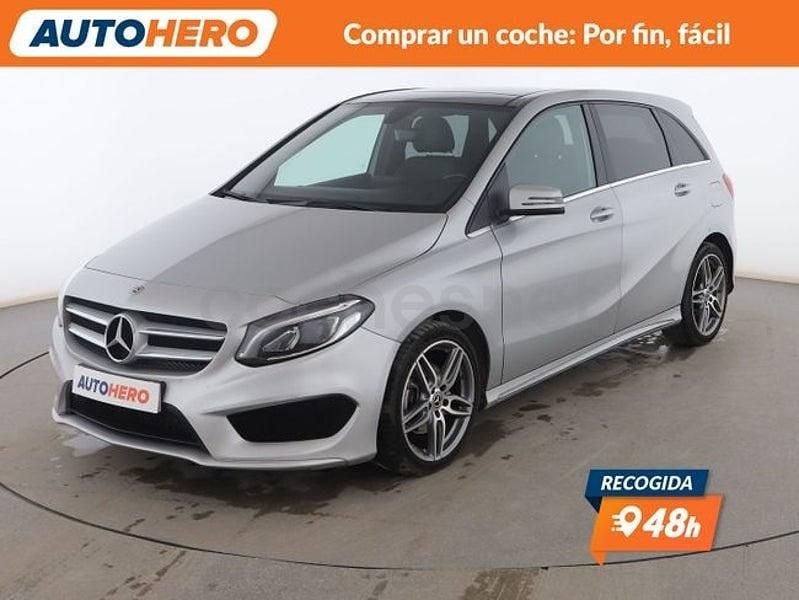 Usado Mercedes B200 AMG line 136 CV (100 kW) 2017 Gris / plata Monovolumen