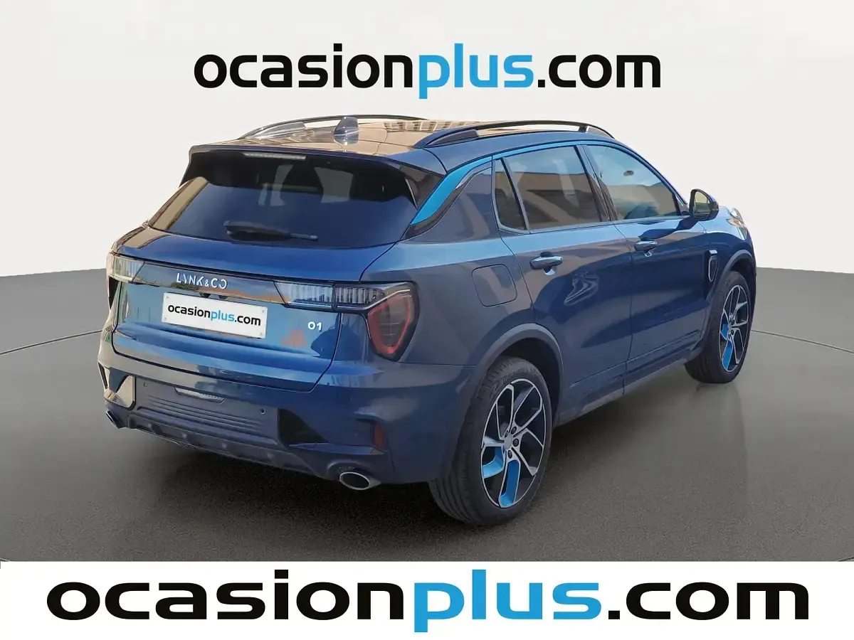 Usado Lynk & Co 01 261 CV (191 kW) 2023 Blanco SUV
