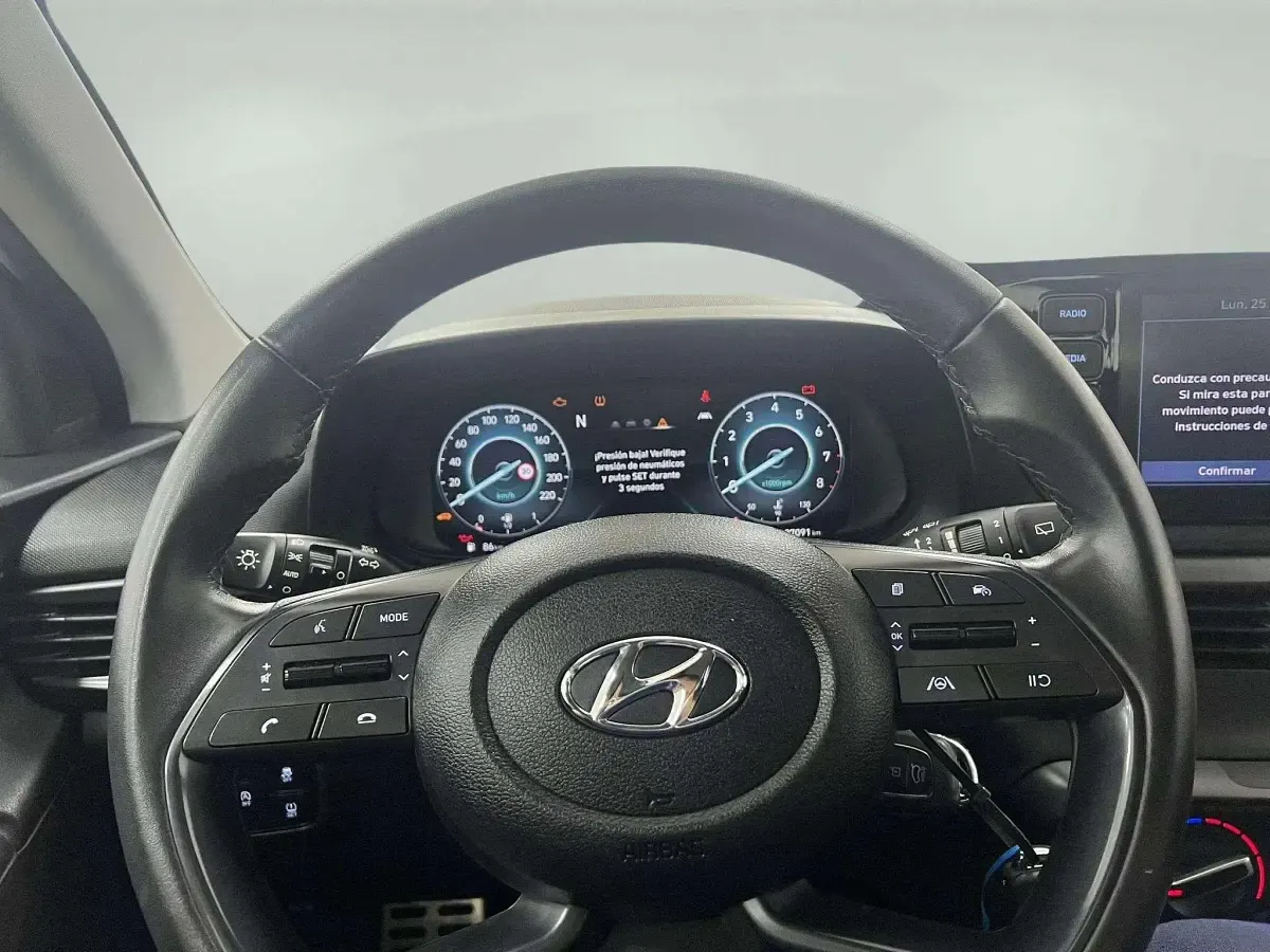 Usado Hyundai Bayon 99 CV (72 kW) 2022 SUV