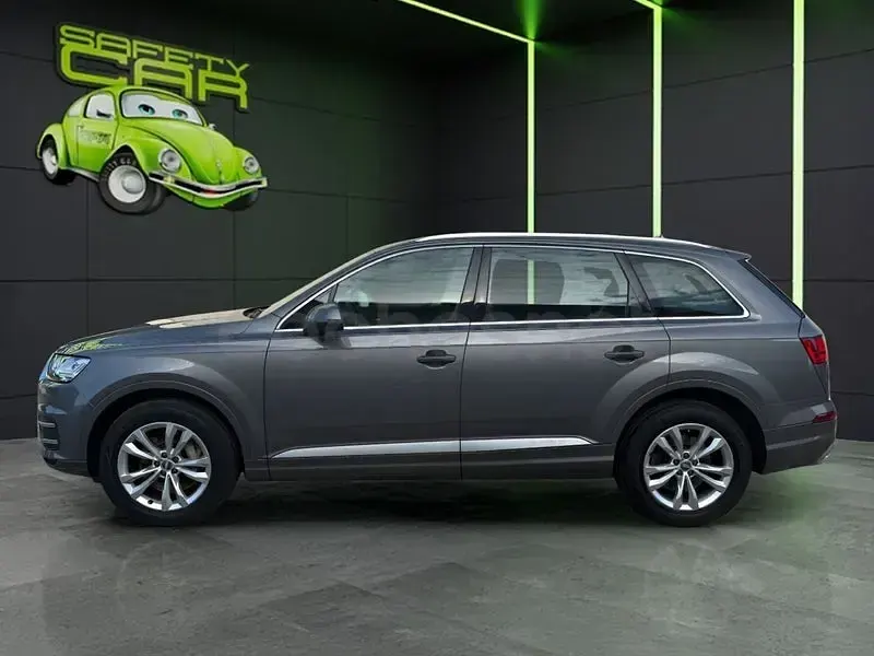 Usado Audi Q7 Design 218 CV (160 kW) 2016 Gris / plata SUV