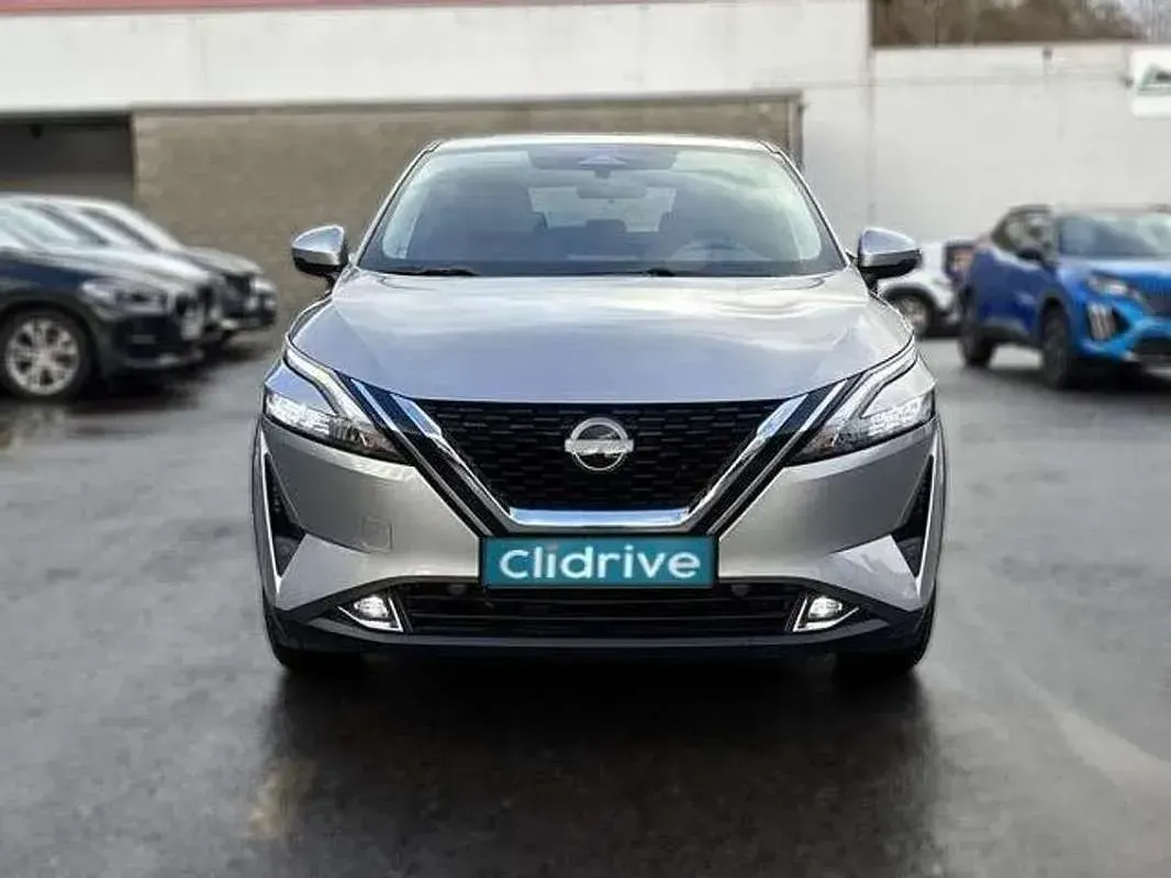Usado Nissan Qashqai Acenta 158 CV (116 kW) 2023 Gris SUV
