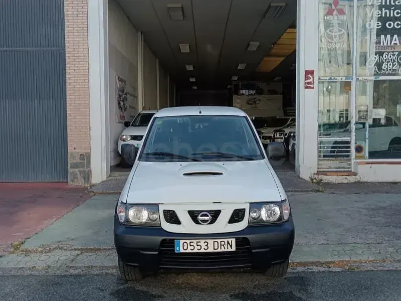 Usado Nissan Terrano 125 CV (91 kW) 2005 Blanco SUV
