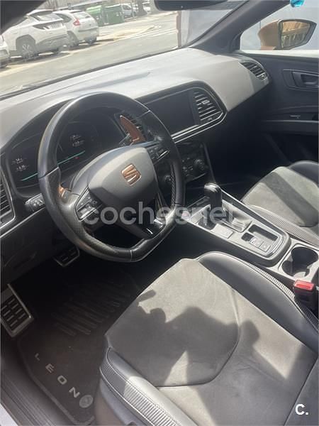 Usado Seat Leon CUPRA 290 CV (213 kW) 2019 Negro Berlina