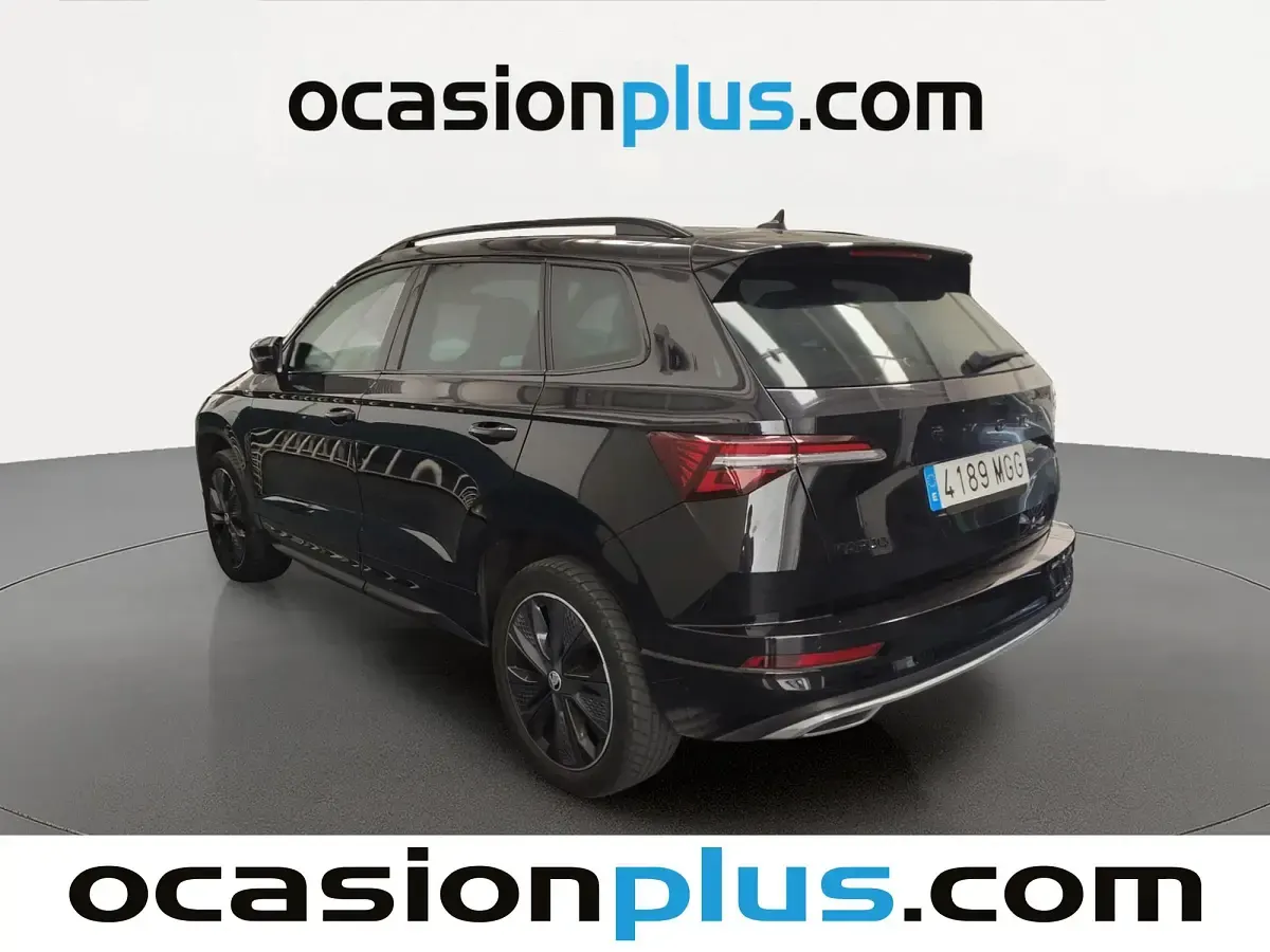 Usado Skoda Karoq SportLine 150 CV (110 kW) 2023 Negro SUV