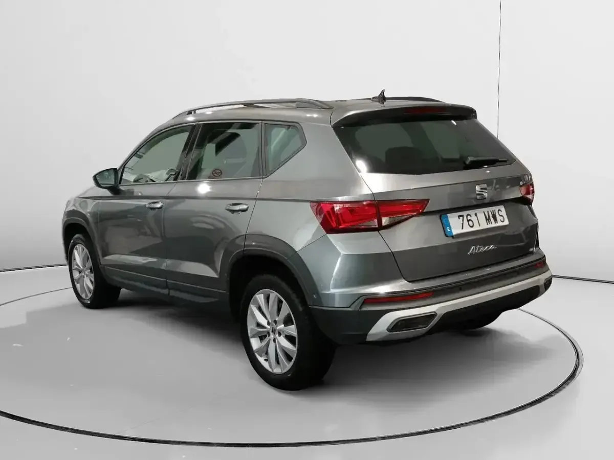 Usado Seat Ateca Style 116 CV (85 kW) 2024 Gris SUV