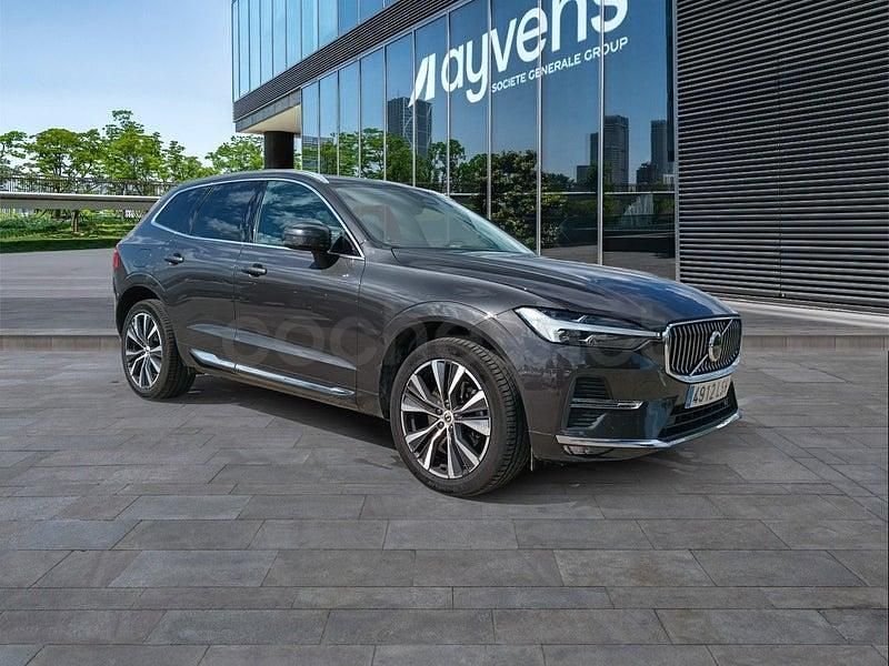 Usado Volvo XC60 Inscription 197 CV (144 kW) 2021 Gris / plata SUV